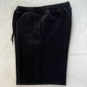 Puma Black Sweat Shorts men's size medium